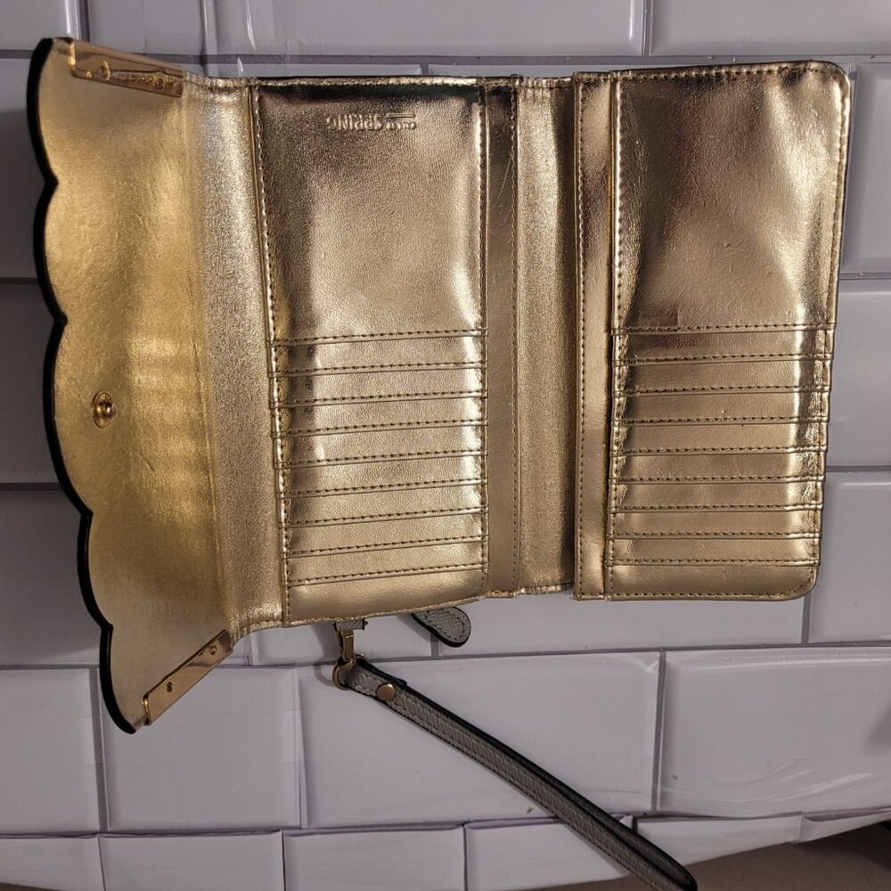 Call It Spring Wallet / Wristlet - Picture 3 of 4